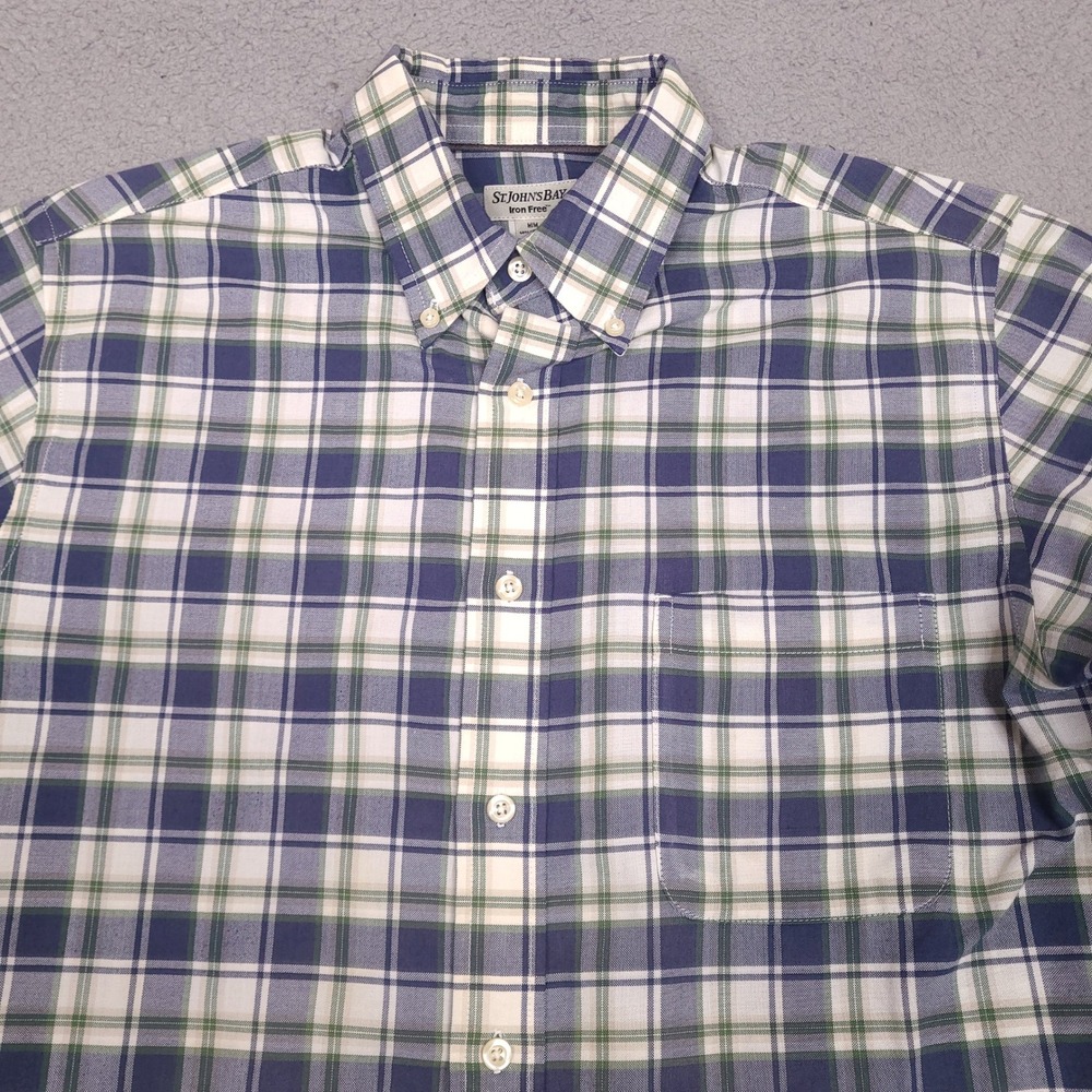 St. John's Bay Iron Free Plaid Button Up Shirt Men's Medium Blue Long Sleeve